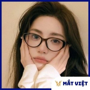 gọng kính cận- đảm bảo thị lực cho bạn